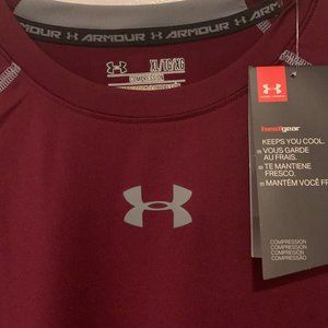 UNDER ARMOUR MENS COMPRESSION HEATGEAR SHIRT NWT